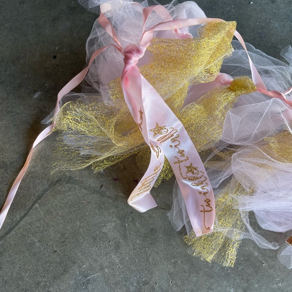 Tutu with garlen for birthday - Picture 10 of 11